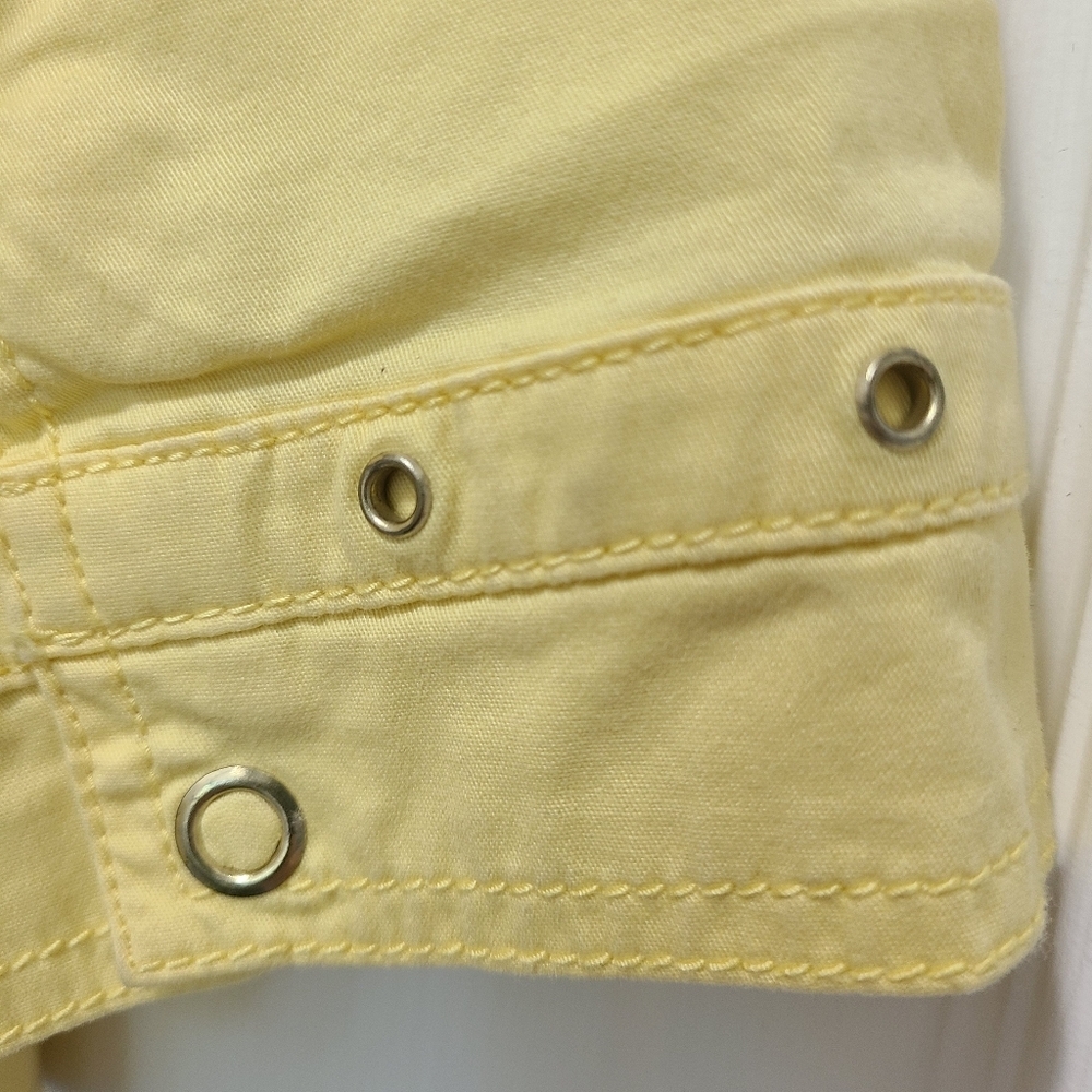 Chico's Yellow Jacket Coat with Collared Neckline and 3/4 Sleeves Size 2 - Picture 13 of 16